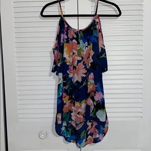 NWOT Spense Open shoulder top